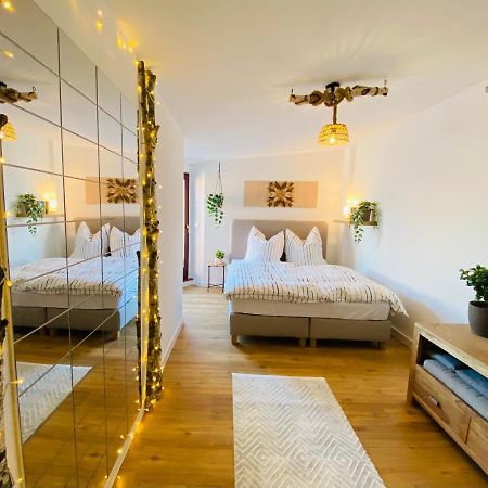 Home Cinema - Balcony - Wi-Fi & Streams Magdeburg Ngoại thất bức ảnh